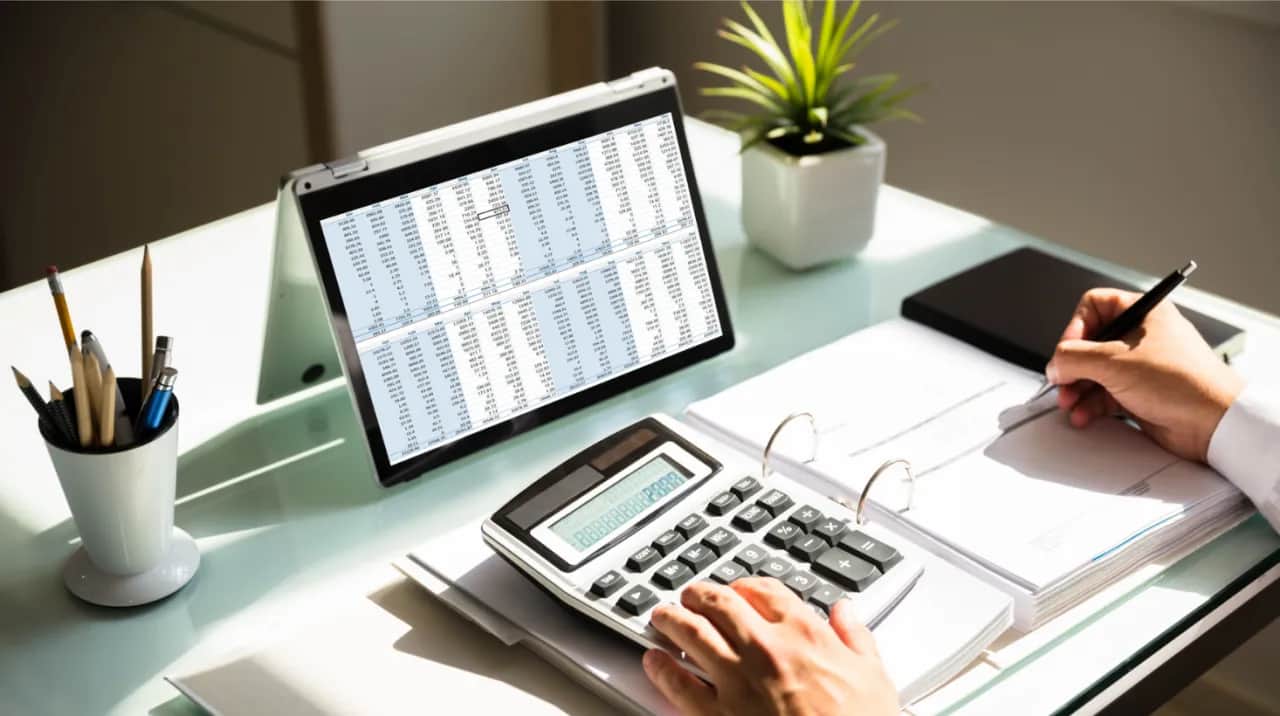 Faktura VAT marża: Jak działa? Kto skorzysta? Oblicz i rozlicz!